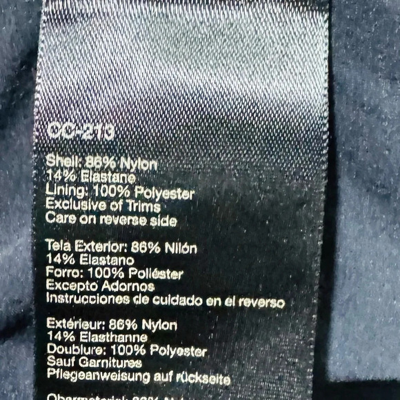 Marmot Womens Deep Navy Capri USM pockets hiking walking comfort sports summer - Picture 5 of 6